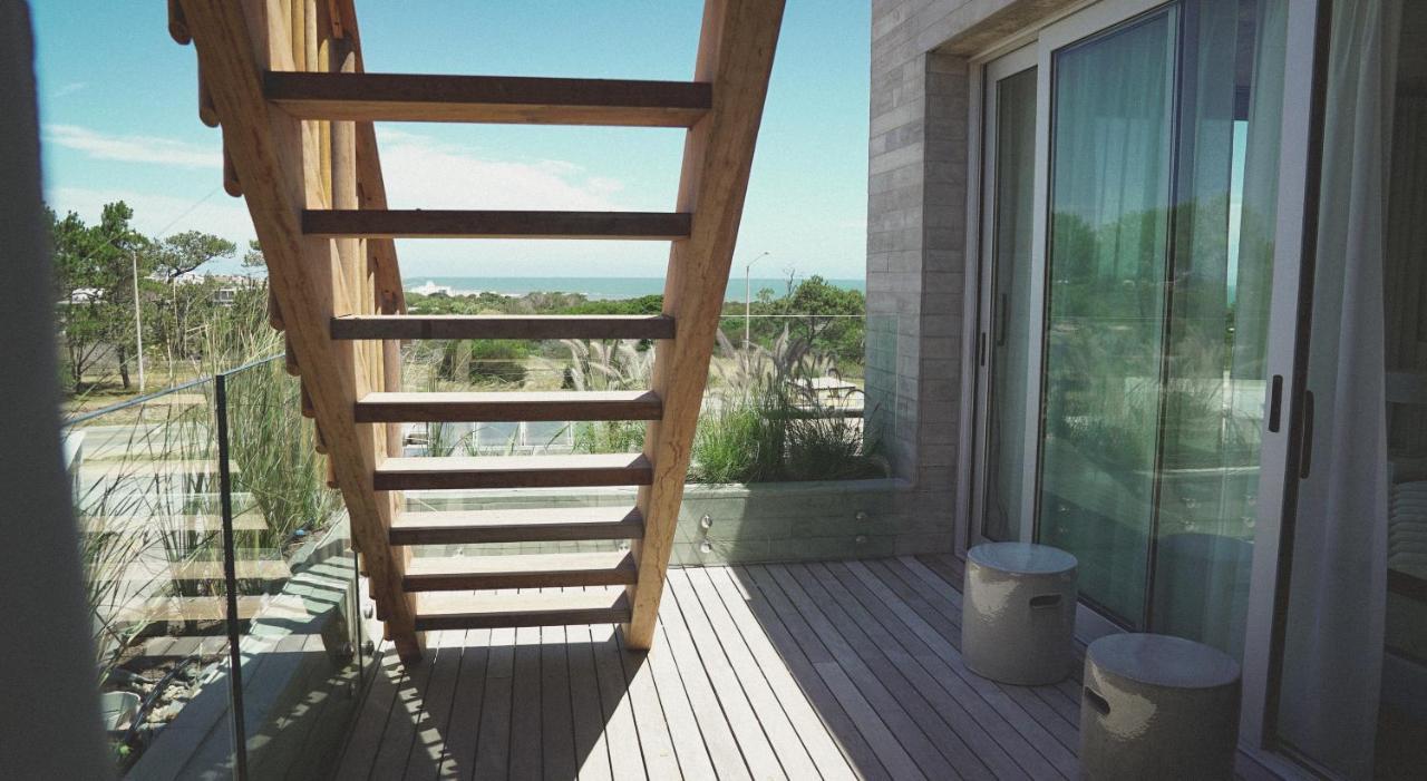 Casagrande Hotel&Beach Club José Ignacio Exterior foto A straight staircase